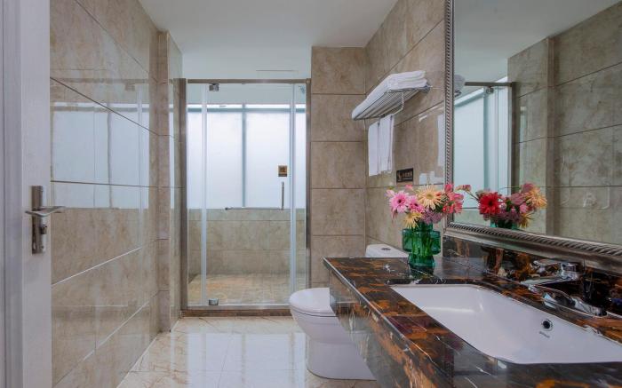 Vienna Classic hotel Changshan Dongming Lake Park