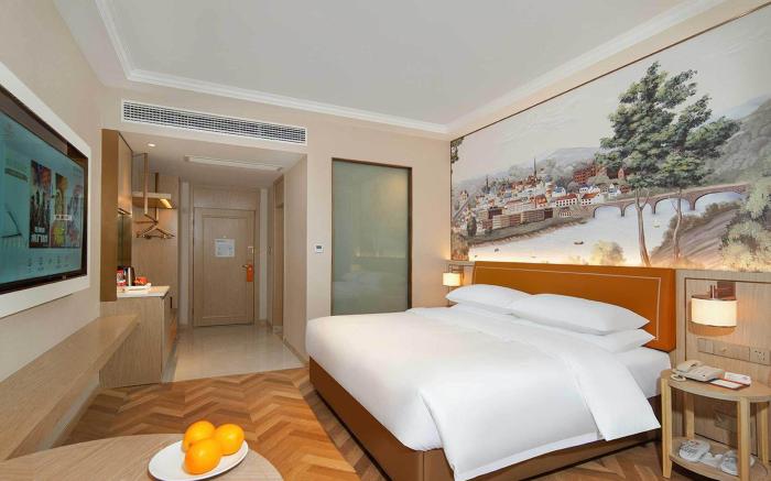 Vienna Hotel 5.0 Jiangxi Shangrao Guangfeng wood carving City