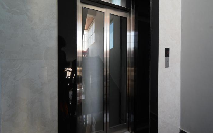 Hotel Shresta Luxury Rooms, Nizampet HightensionLn