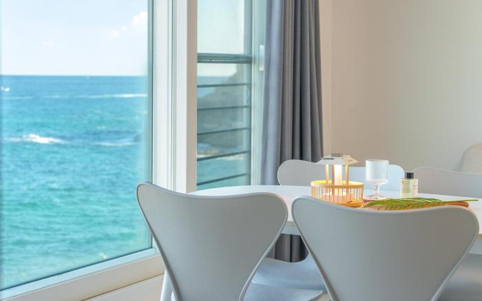GoSeong Beach Jin Spa Pension