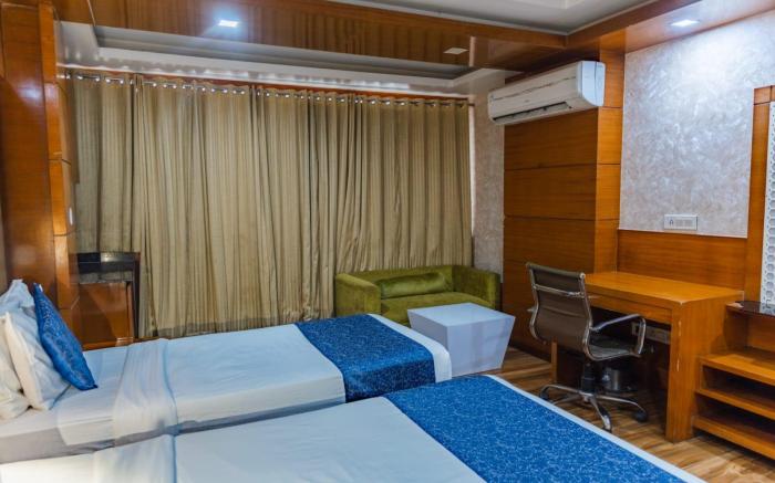 Platinum Palace Near Medanta