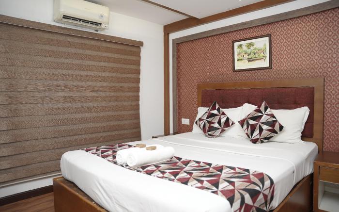 Casino Houseboats