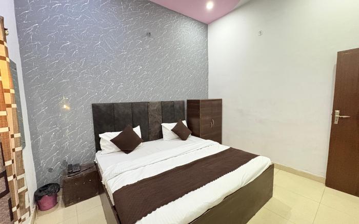 The Grand Plaza Agra