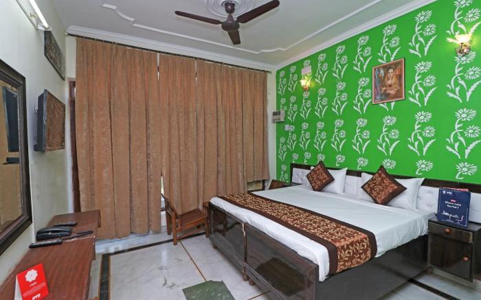 Hari Villa Residency @ Noida Indoor Stadium