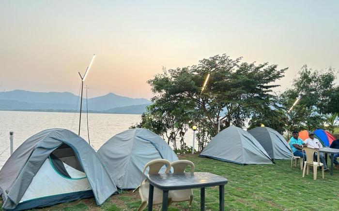 Flavours Camping And Cottages Pawana Lake