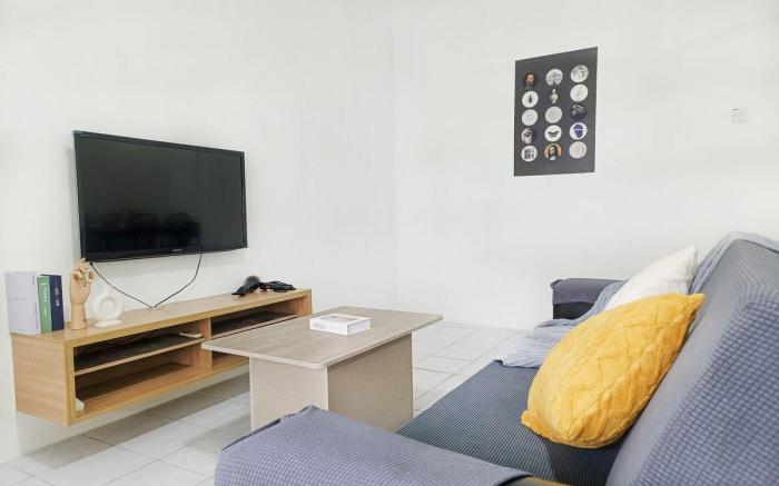 2-Storey Home | Damansara Damai 9Pax | 4 Rooms