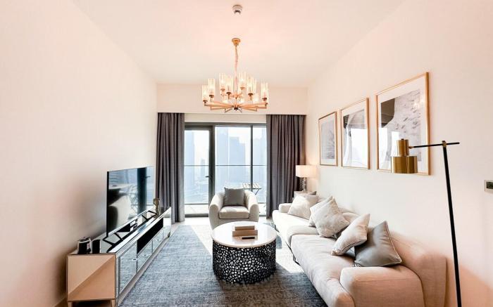 Stunning Burj View, Sky High Luxury 2BR