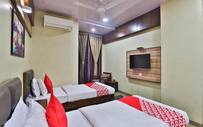 OYO 25065 Hotel Shree Daan