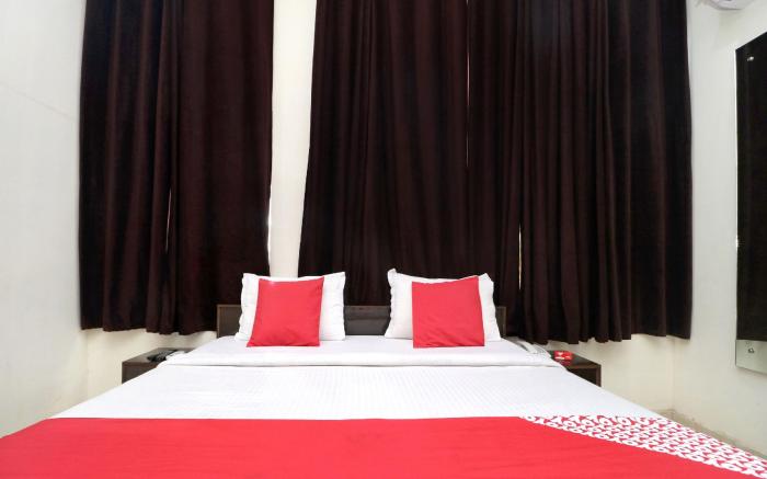 OYO Flagship 16694 Hotel Kb Square