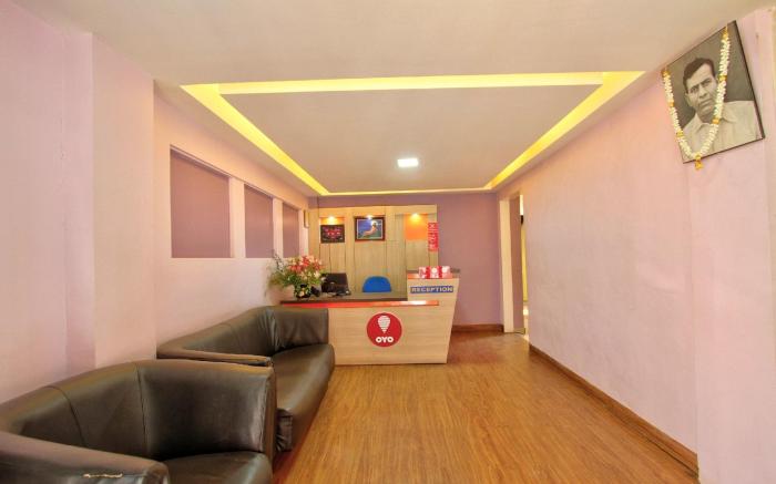 Super Townhouse Hills Palace