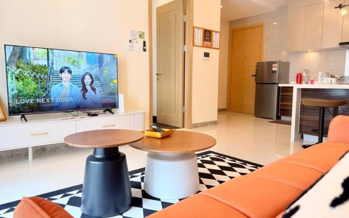 Escapeseaview 1BRunit at R&F Seine Region by ANJU