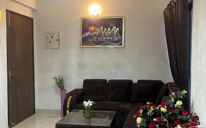Skyline Home Stay near expomart.
