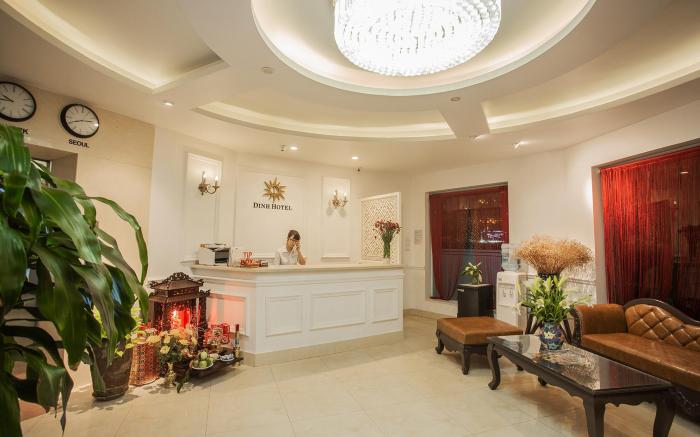 Dinh Do Quang Hotel