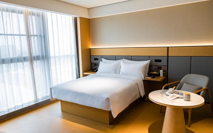 JI Hotel Shanghai Lingang New City Wanda Plaza