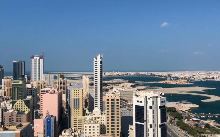 Luxurious sea and city view 