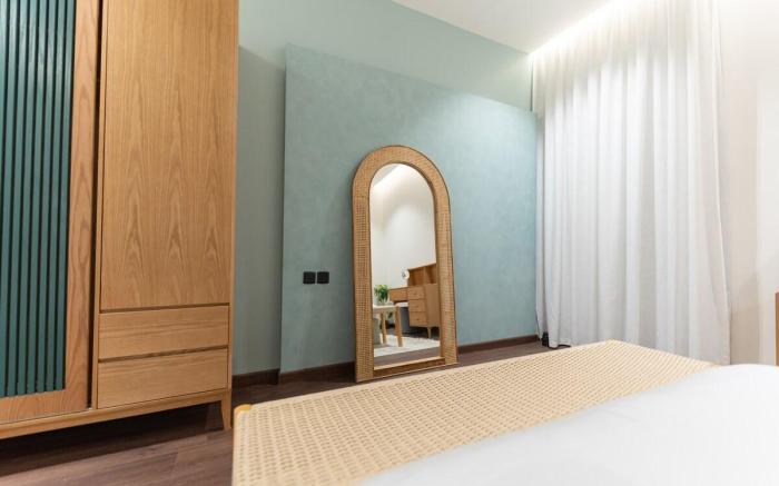 2-Bedroom Luxury Flat in Alyasmin