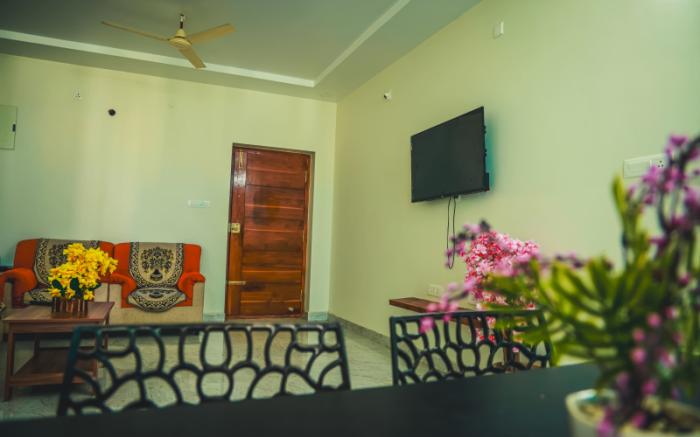 Varahi Grand Home Stay