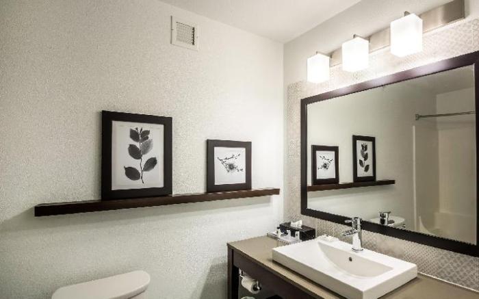 Country Inn & Suites by Radisson, Fond du Lac, WI