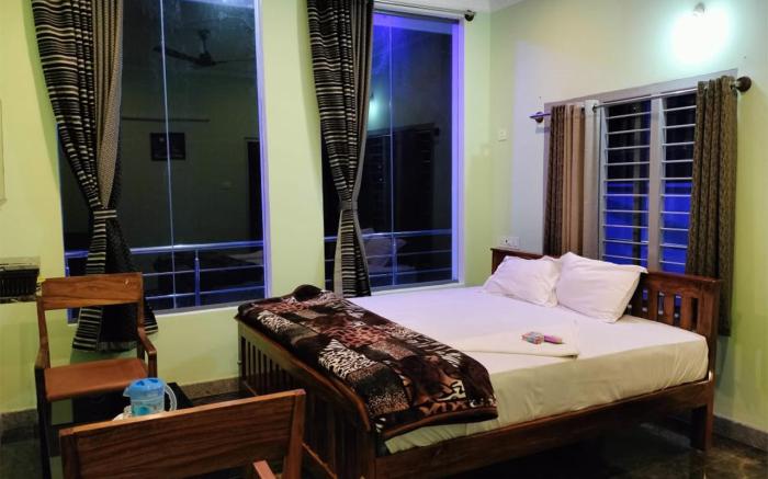 Yelagiri GoldHill Resort