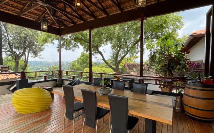 Oasis On Lily with own private pool