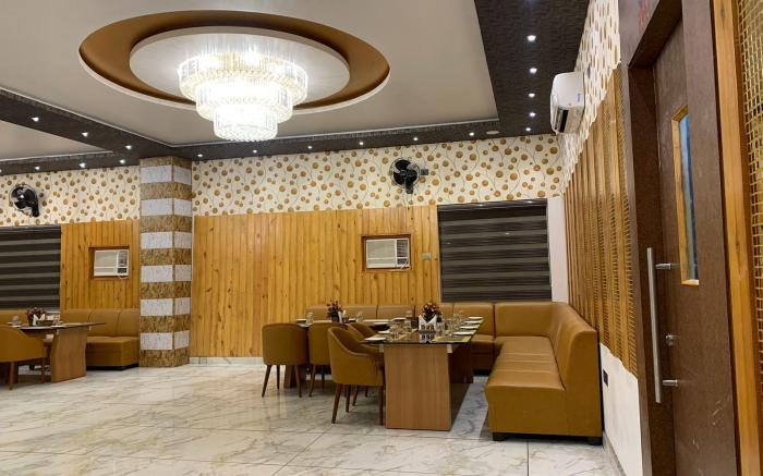 Avadh Sunshine Palace Hotel And Resort