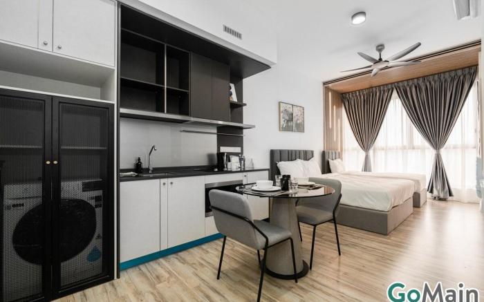 Skypool KL View/Millerz Square Midvalley OUG KLCC