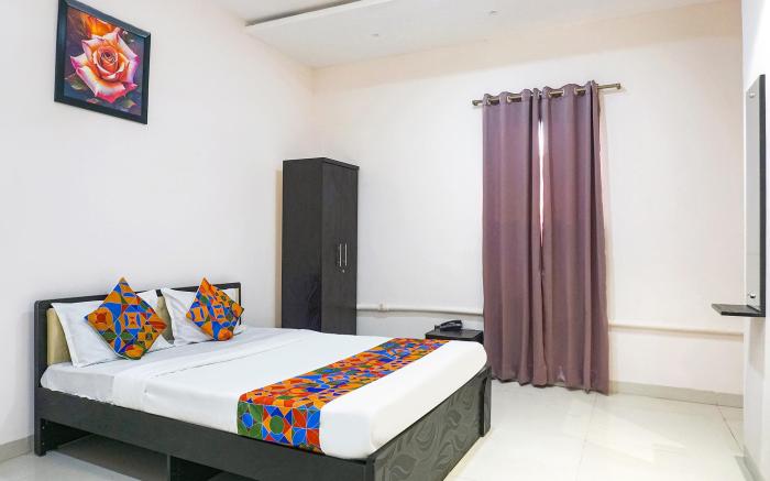 FabHotel Rachana Residency - Nr Shivaji Nagar Metro Station