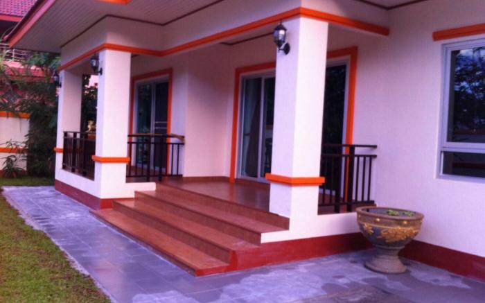 Janson's House Next to Singha Park Chiang Rai