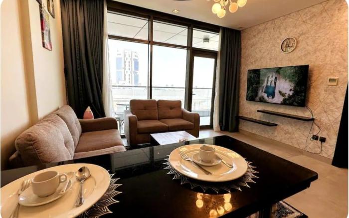 Luxurious sea and city view 