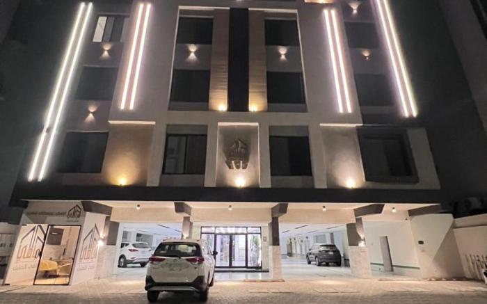 Luxury one bedroom Apartment near the airport M-3