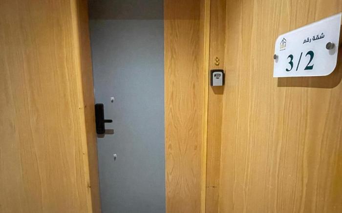 Luxury one bedroom Apartment near the airport M-3