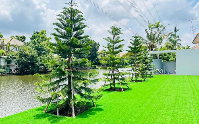 Home Minimal Style Accommodation by the Riverside, 1 Bedroom, 1 Bathroom, 1 Guest