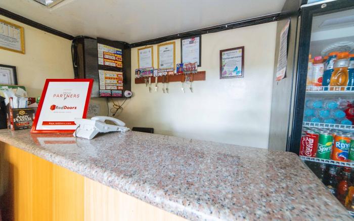 RedDoorz @ Tagaytay Road