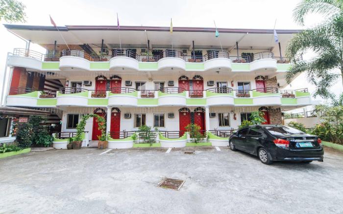 RedDoorz @ Tagaytay Road