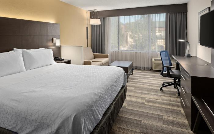 Holiday Inn Express Atlanta-Kennesaw By IHG