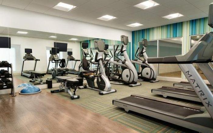Holiday Inn Express and Suites Savannah N - Port Wentworth By IHG