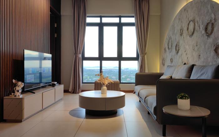 Near Airport|Sunset|High Floor|FreeParking|2BR5Pax