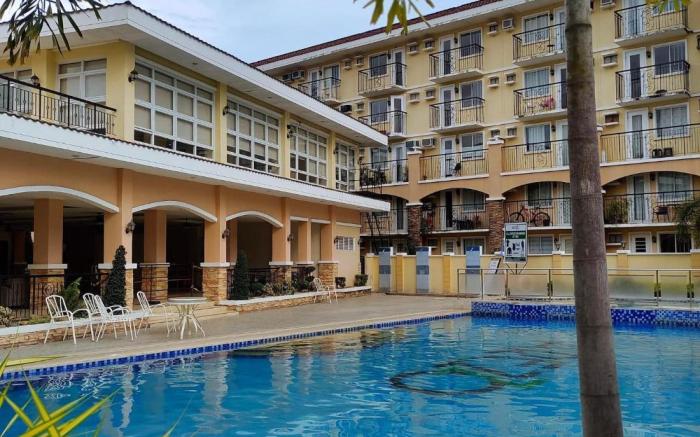 Modern Minimalist - RelaxWork Airport PickUp  Netflix