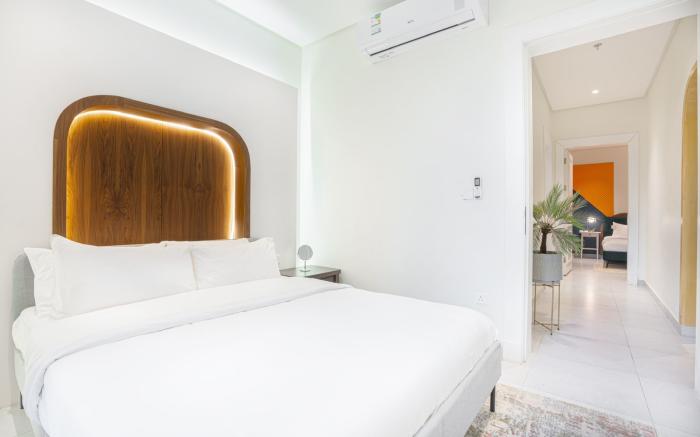 Three Bedroom Colorful & Exotic flat in Alrabie