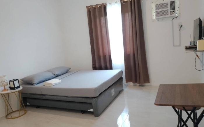 Room 420, Twin Hearts 1, Pueblo de Panay