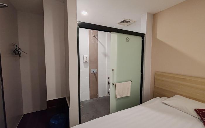 HOTEL 18 (DIMILIKI OLEH HOTEL MY HOME (STATION 18) SDN BHD