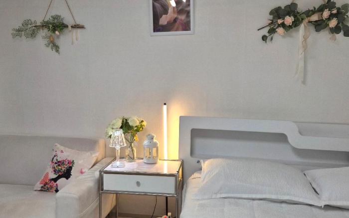 Sillim Danggok Station Full-Op Two Room