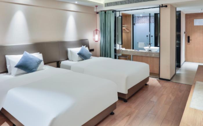 New Century Manju Hotel Ningbo Tianyi Square Gulou Metro Station
