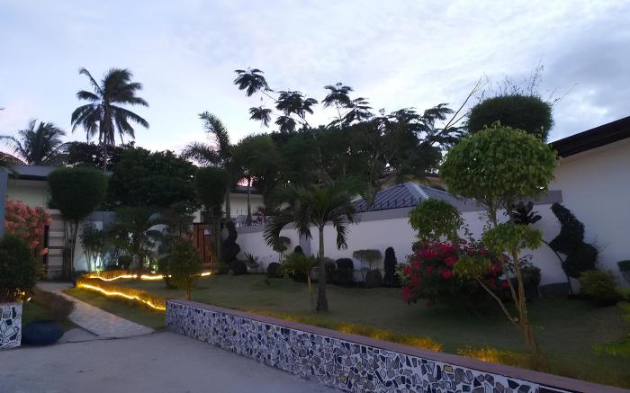 Jewelry Hotel and Resort