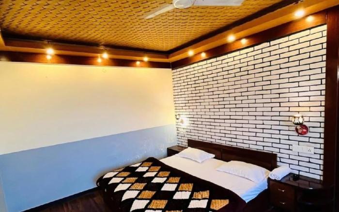 Woodfins Homestay