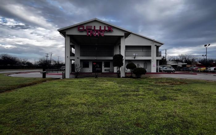 Deluxe Inn Motel By OYO Grand Prairie Interstate 30