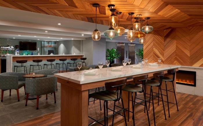 Fairfield by Marriott Montreal Downtown