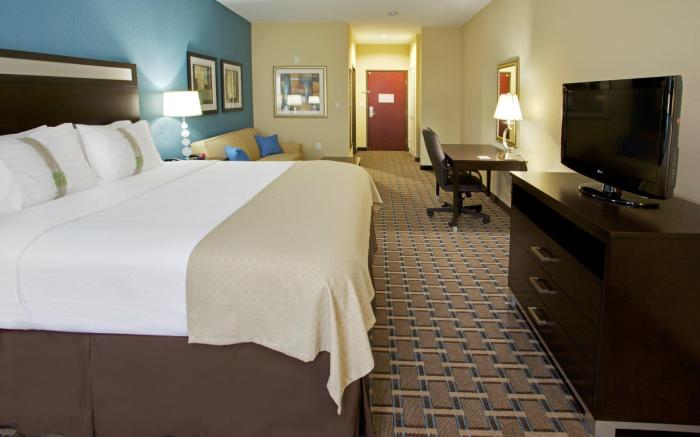 Holiday Inn Houston-Webster By IHG