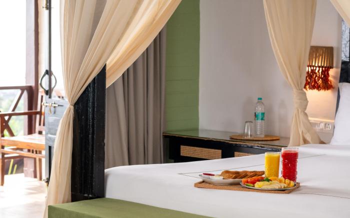 Goa Crescent Resort - A Hilltop Seaview Escape