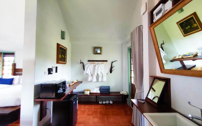 Villa Pateh, Sikao